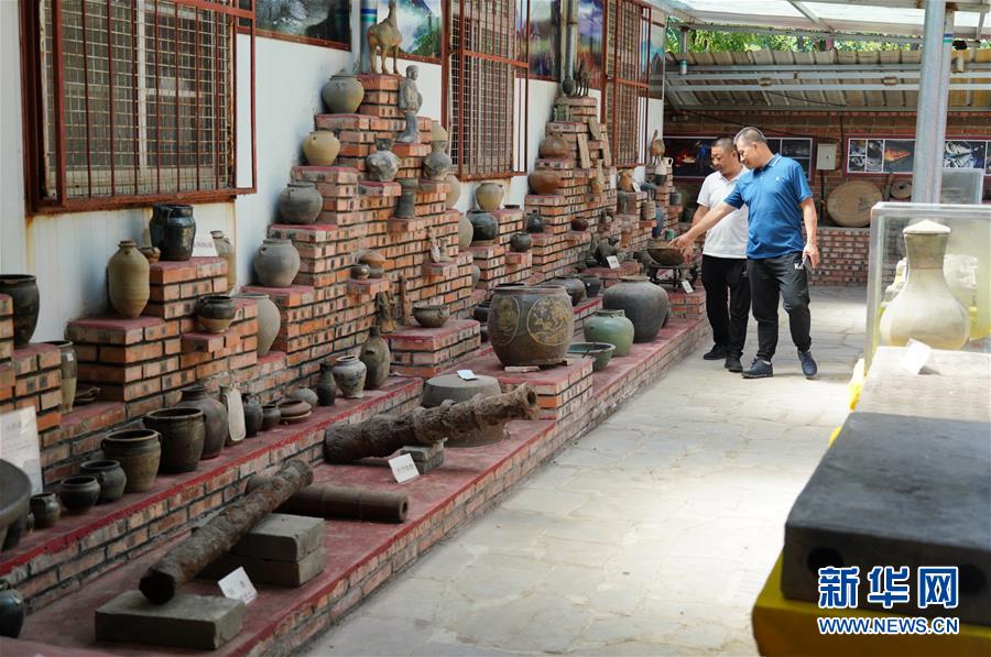 （新華全媒頭條·走向我們的小康生活·圖文互動）（9）長城腳下，小康村串成“珍珠鏈”