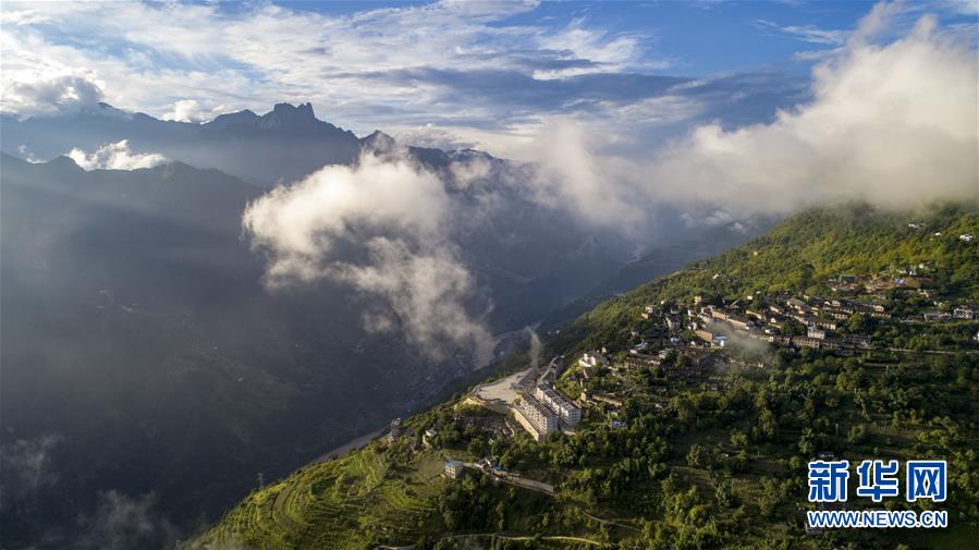 （新華全媒頭條·走向我們的小康生活·圖文互動）（5）綠染云嶺小康路——生態(tài)文明建設的云南實踐
