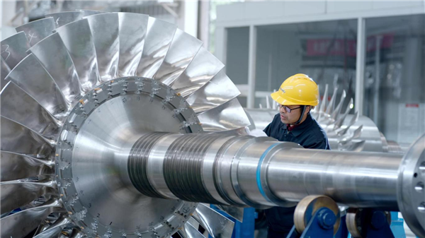 乘勢而上把握新時代追趕超越關鍵期——專訪全國人大代表、西安市市長李明遠_fororder_圖片7